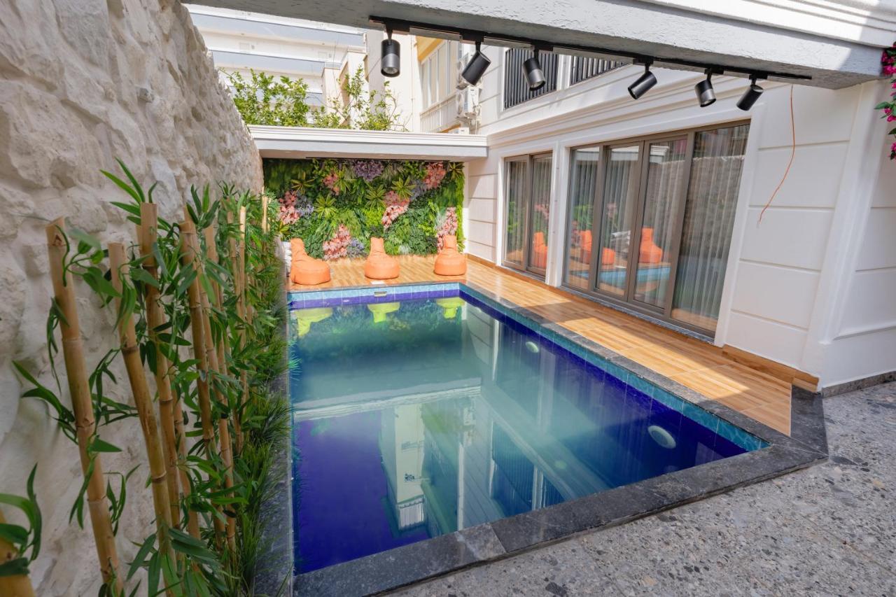 Mrt Suites Lara Antalya Eksteriør bilde