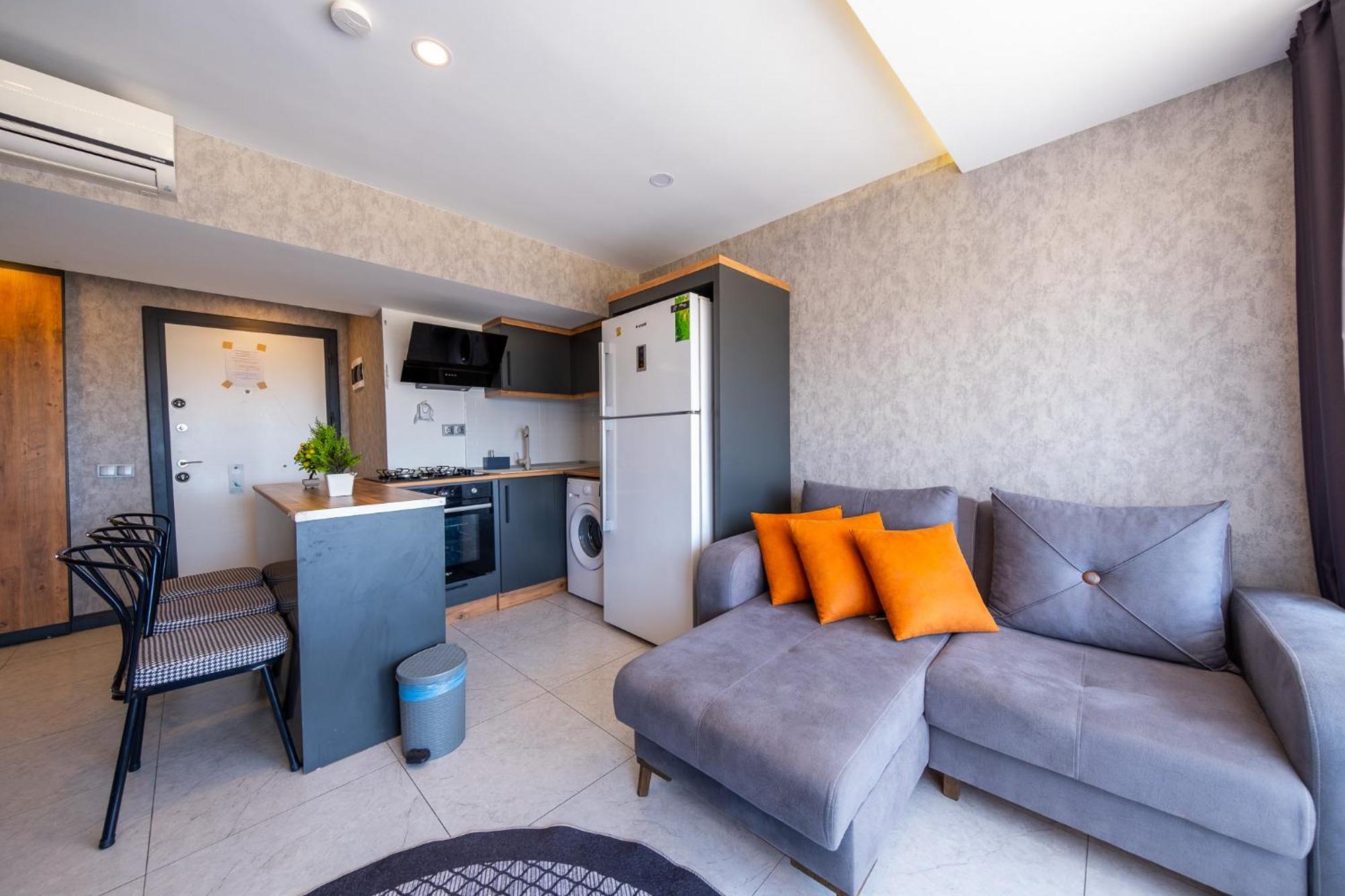 Mrt Suites Lara Antalya Eksteriør bilde