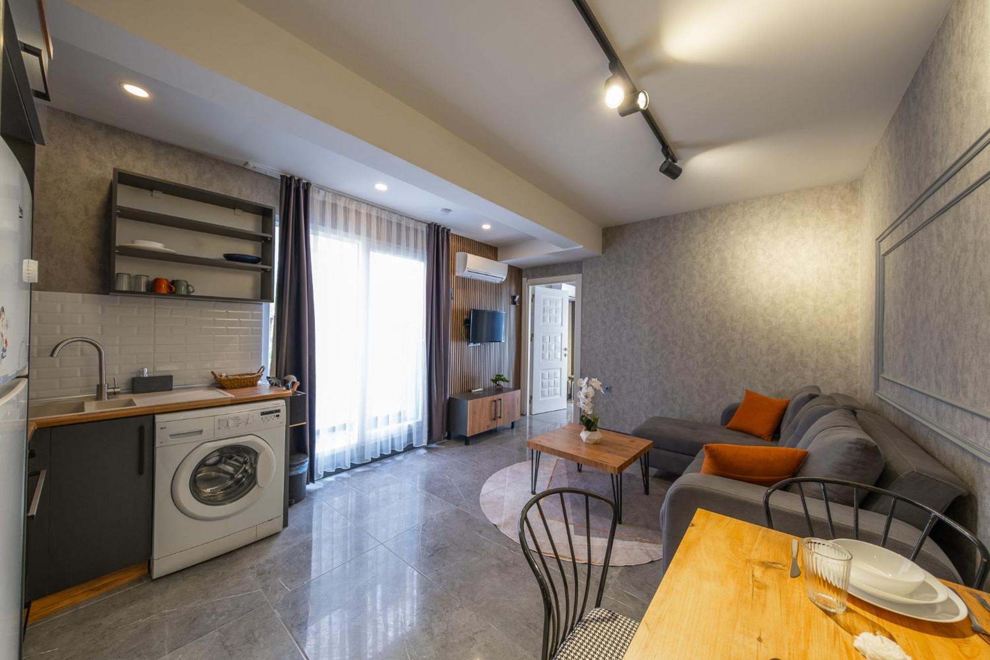 Mrt Suites Lara Antalya Eksteriør bilde