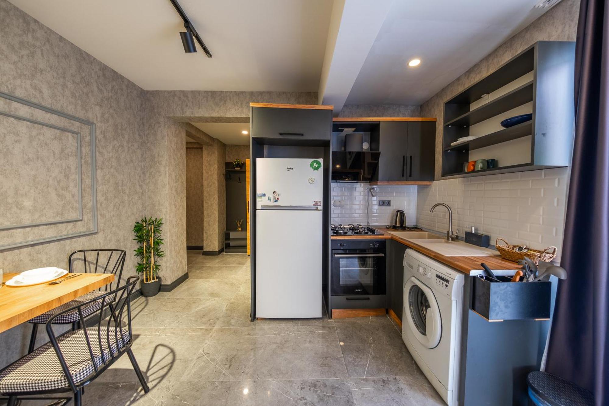 Mrt Suites Lara Antalya Eksteriør bilde