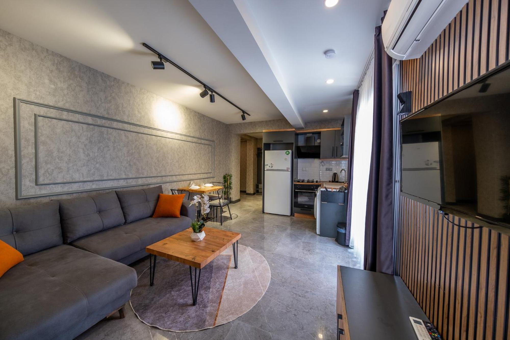 Mrt Suites Lara Antalya Eksteriør bilde