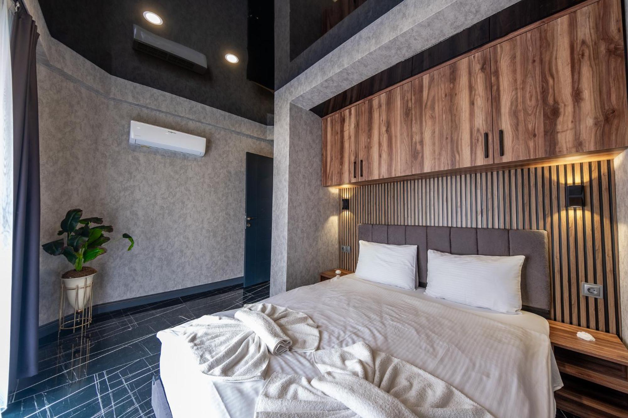 Mrt Suites Lara Antalya Eksteriør bilde