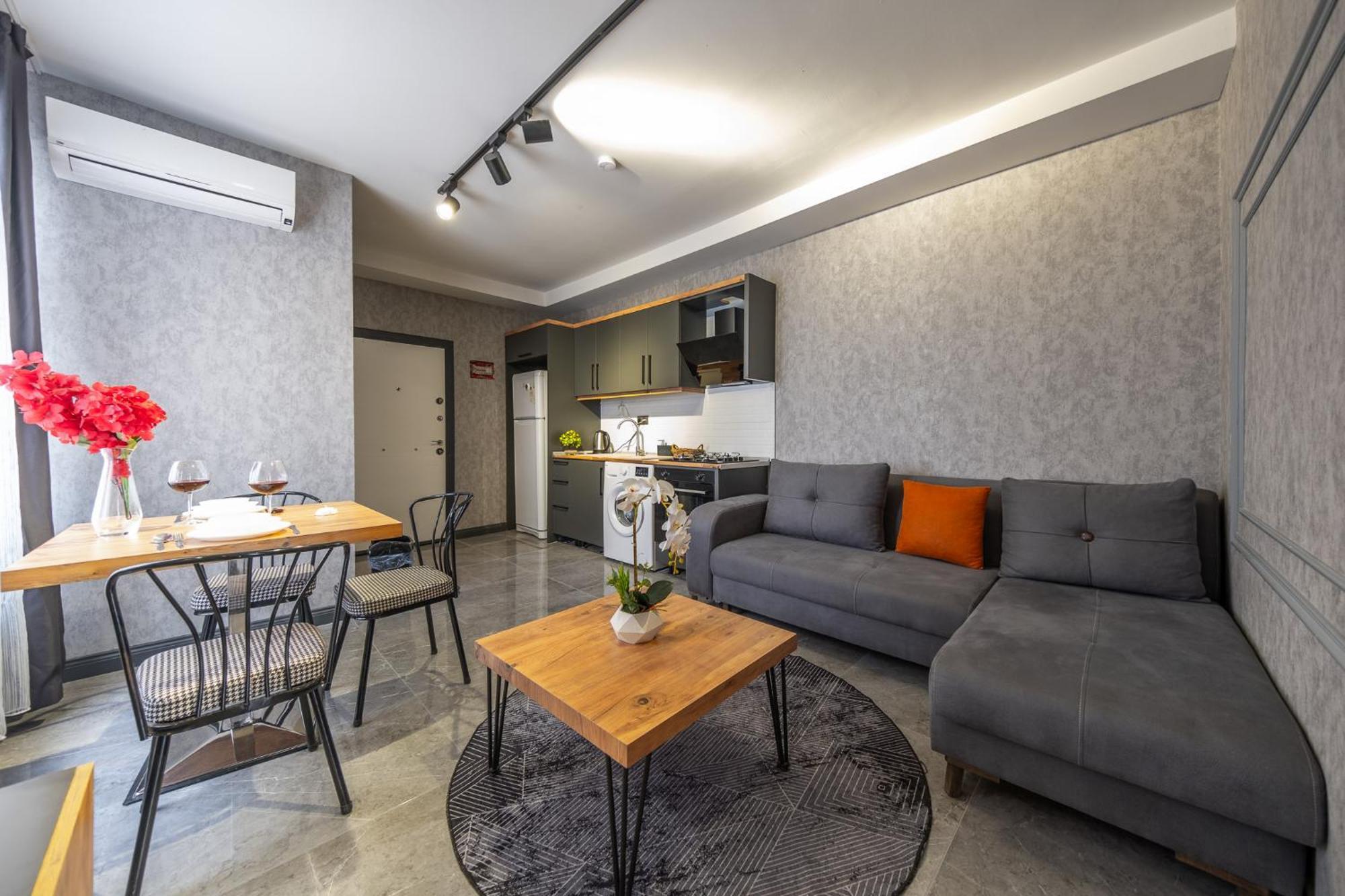 Mrt Suites Lara Antalya Eksteriør bilde