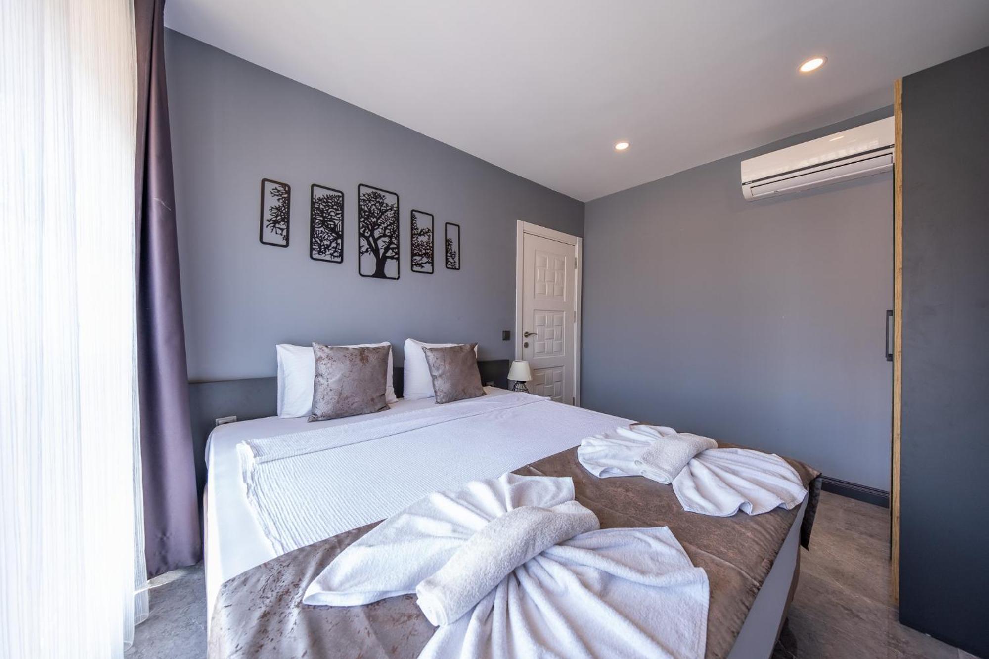 Mrt Suites Lara Antalya Eksteriør bilde
