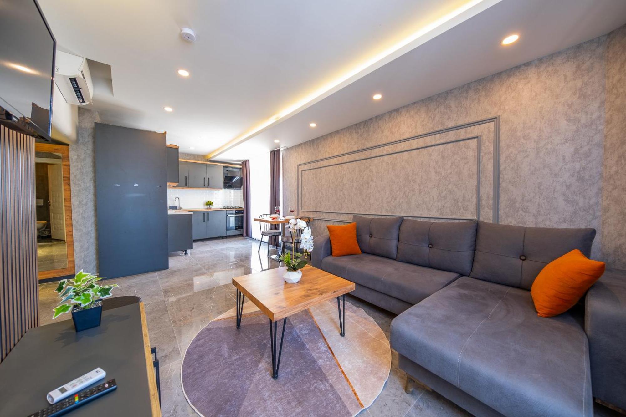 Mrt Suites Lara Antalya Eksteriør bilde