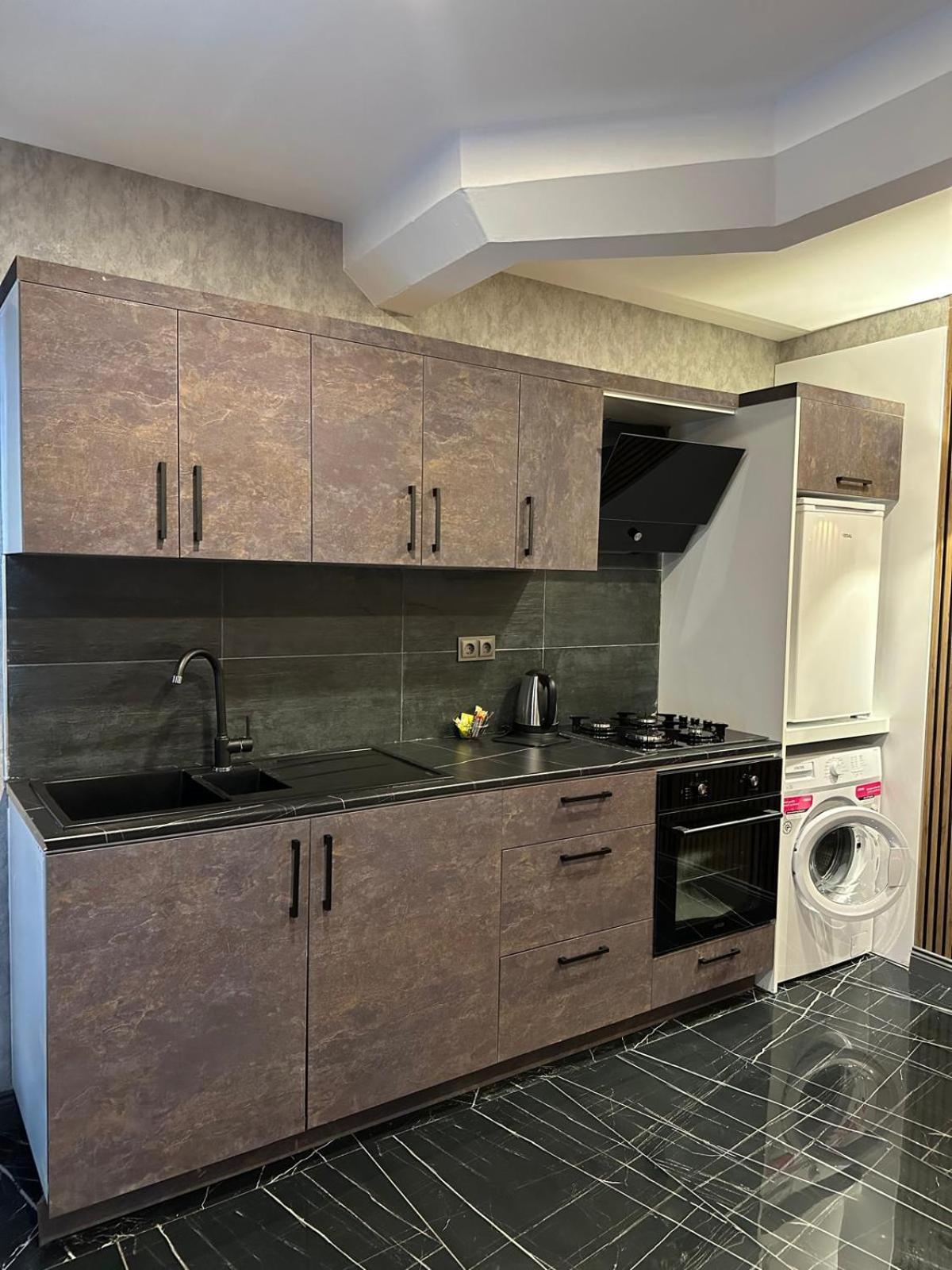 Mrt Suites Lara Antalya Eksteriør bilde